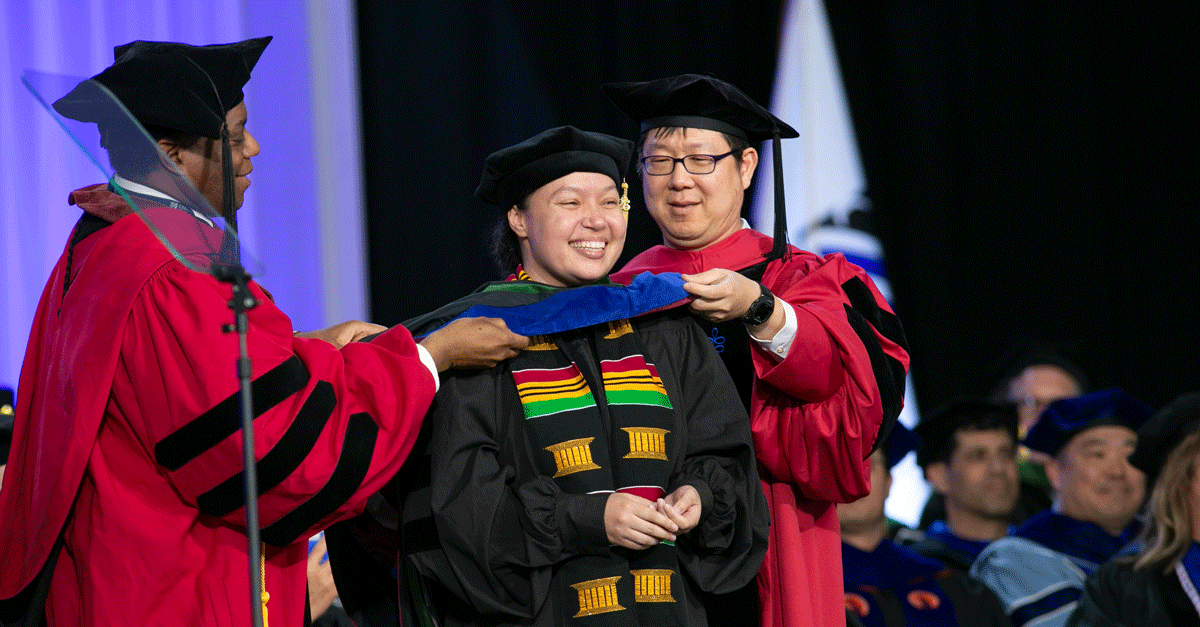 UMassChan's tweet photo. Congratulations to the physicians, advanced practice nurses and scientists who graduated from UMass Chan Medical School today! 🎓

#UMassChan2026 #MedSchool #MedEd #MedTwitter #NurseTwitter #PhDTwitter #UMass @UMassMDPhD @UMass https://t.co/4SNfyCfln8