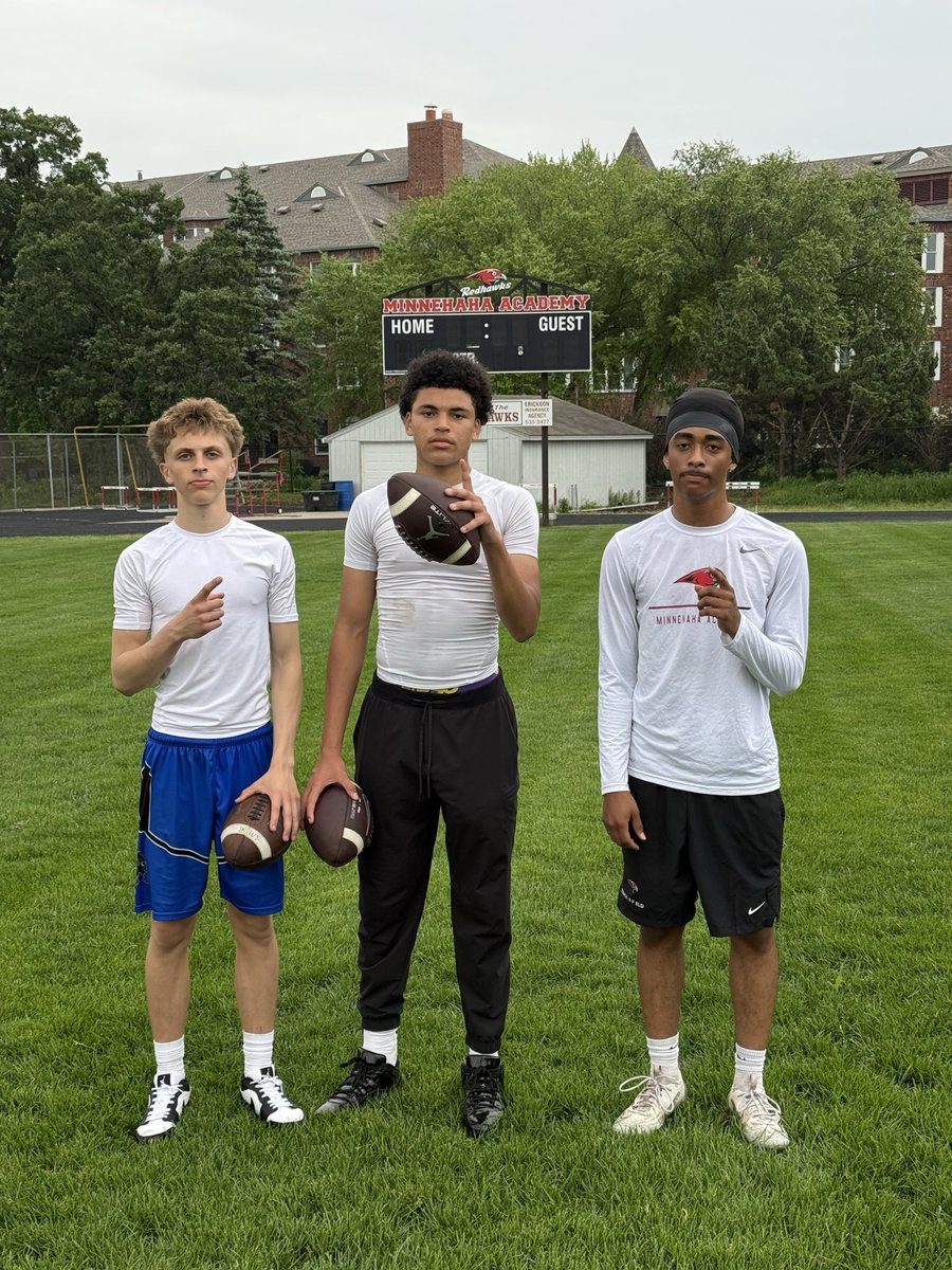SMBWolfpack's tweet photo. Summer workouts start June 15th! @cartercupito3 @AdamReginoJr https://t.co/7soSx1W9dO