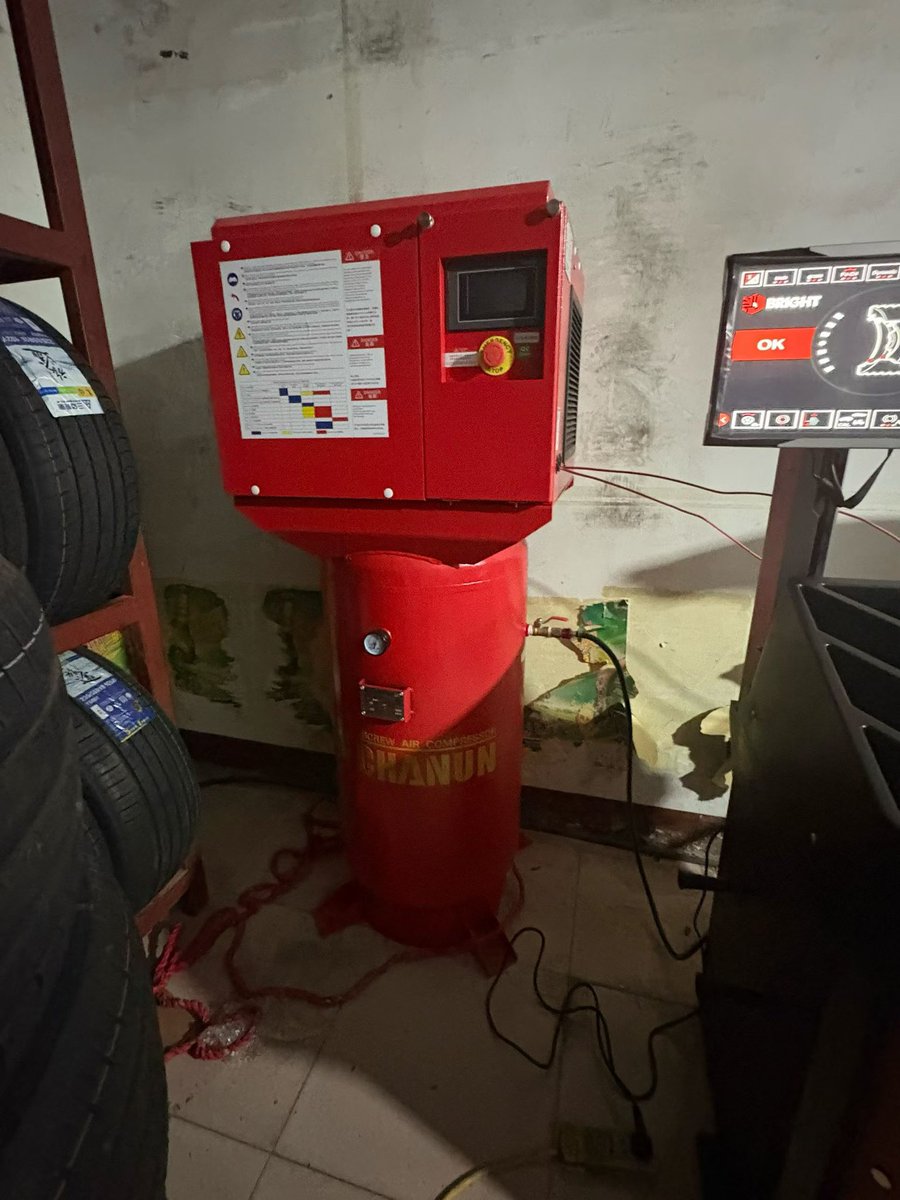 chanuncomp's tweet photo. Chanun TC6EL and BRIGHT tire changer!

✅ Effortlessly drives heavy-duty equipment.
✅ Compact design fits in tight workshops.
✅ Reliable performance

Size isn't everything. Efficiency is! 💪

#chanun #aircompressor #factory #equipment #CHANUNCompressor 

https://t.co/65mmyzpUtd https://t.co/3icdY2rtVa