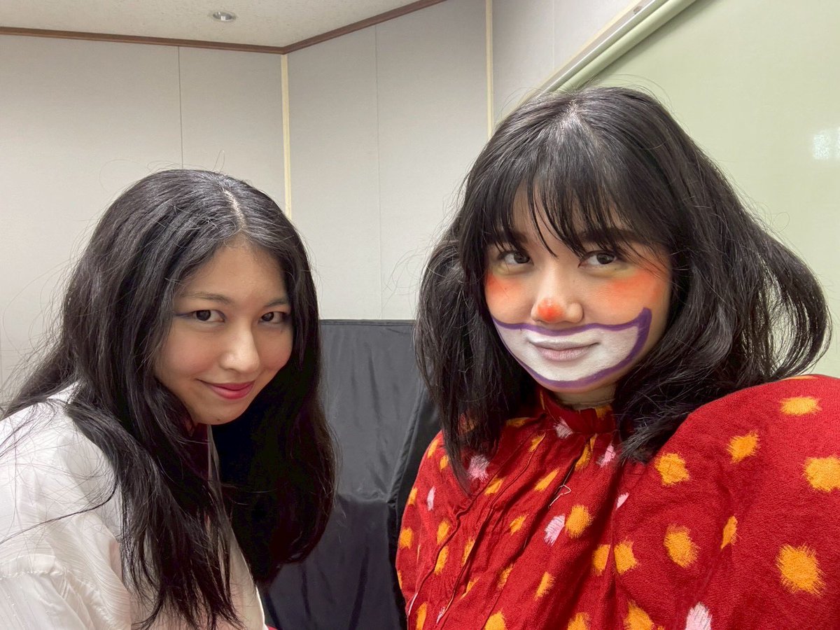 910OKote's tweet photo. 「む���しむかし、あるお家に」番外編
終了しました‼️🦊🏮

︎ ︎☂︎🧊˚ .⋆❄️雪女でした❄️⋆. ˚🧊︎ ︎☂︎

八王子の町を、ワークショップで妖怪に変化した子供たちと一緒にお散歩🐾
スタンプラリーの妖怪たちに会いつつ、素敵スポット巡り︎ ︎

またいつか、出会った人とどこかで遊べれば幸いです https://t.co/ckZ4Cjg5gM