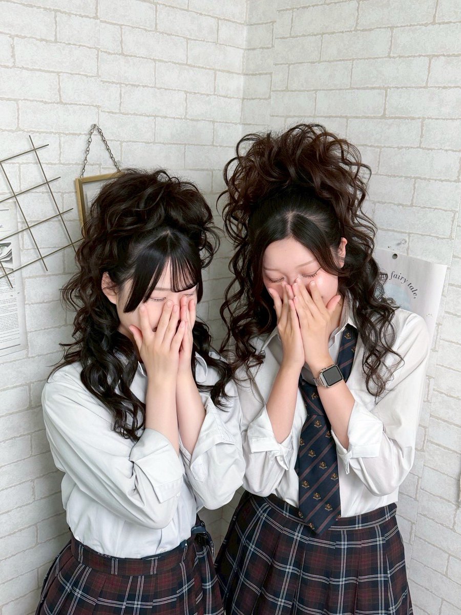 BELDAYS1101's tweet photo. 体育祭❤️‍🔥盛髪
 #高校生体育祭  #体育祭ヘアセット
 #盛髪  #横浜早朝ヘアセット  #ギャル
 #かわいい  #JK https://t.co/VUJSOrXaNf