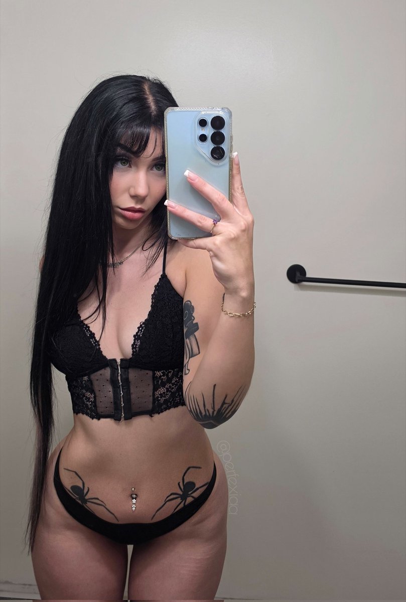 brea🕷 tweet media