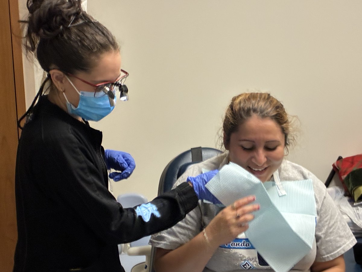 ESilverSprCSL's tweet photo. East Silver Spring ES's Dental Screening/Resource Fair connected nearly two dozen families with important oral health screenings, preventive care information, and community resources that support student wellness. @CSconnect_MCPS @csspecialist77 @MDHumanServices https://t.co/V5j3EGWOc4