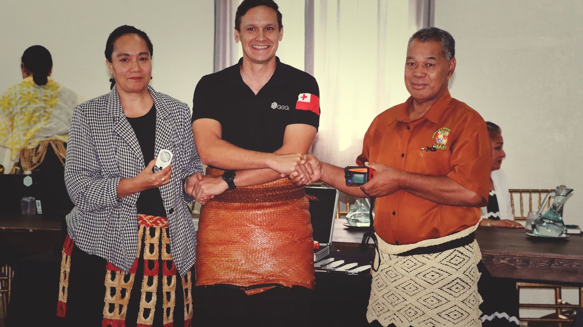 GGGIPacific's tweet photo. Mālō e lelei 📍Strengthening climate resilience in Tonga! Government partners, GGGI, FAO and stakeholders came together to advance the GCF Readiness Proposal for agriculture &amp; forestry, while new forestry equipment was handed over to support Tonga’s National Forest Inventory. https://t.co/MeqGMFWa69