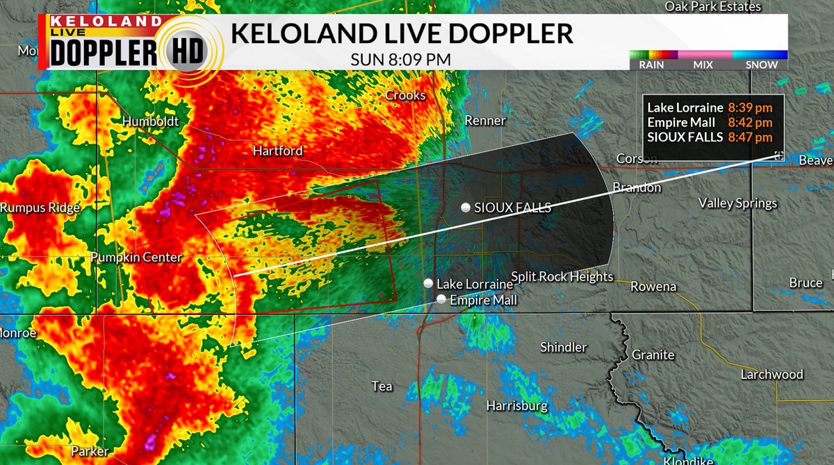 kelostormcenter's tweet photo. A Tornado Warning has been issued for SW Minnehaha county until 8:45 PM CDT Sunday. This storm is capable of producing a tornado as it moves east at 15 MPH. Seek shelter immediately! https://t.co/jUCi4hBElG