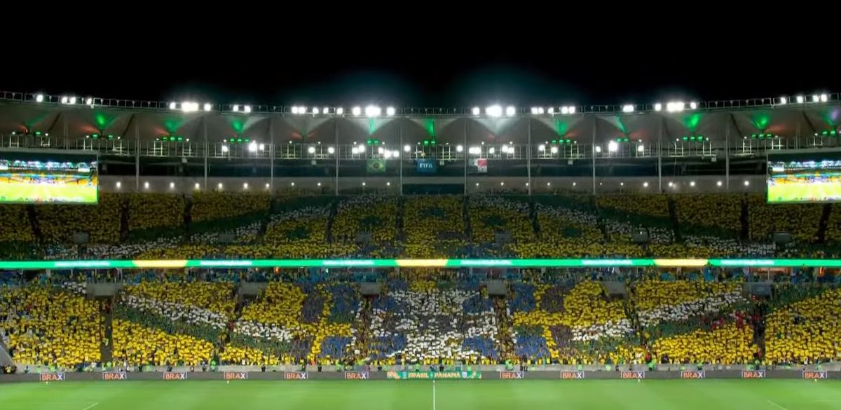 OCantoOficial's tweet photo. "Juntos pelo hexa", "bate no peito!"

O mosaico organizado no Maracanã pela Equipe Mosaico, do Fortaleza, para o Brasil no recebimento de hoje, vs Panamá! https://t.co/KbzEcyQzpK