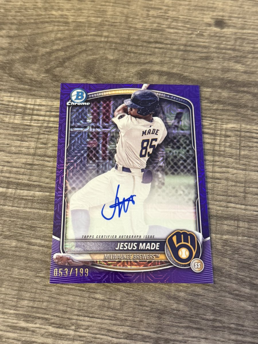 JRPhotosWI's tweet photo. @Elliott0924 @davisdugout @premiercards_2 Aloy $225
Dasan $80
Made $300 https://t.co/pgnZsEGPBD