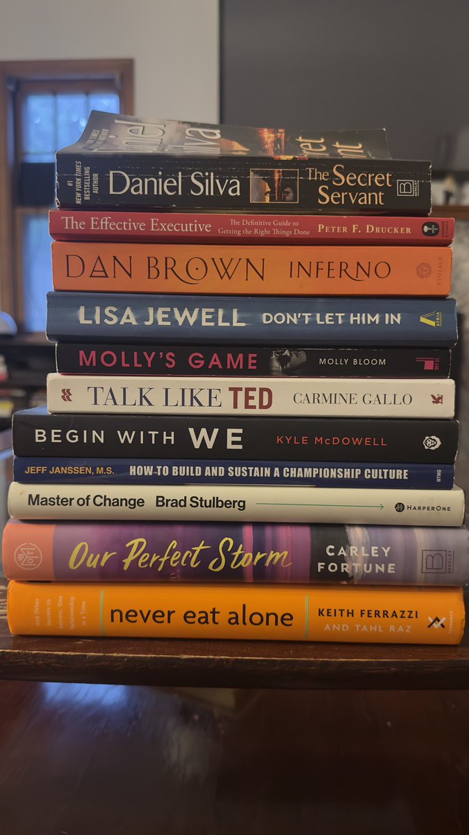 Coach__Saunders's tweet photo. May Reads 🌷 https://t.co/HPybHVXMqG