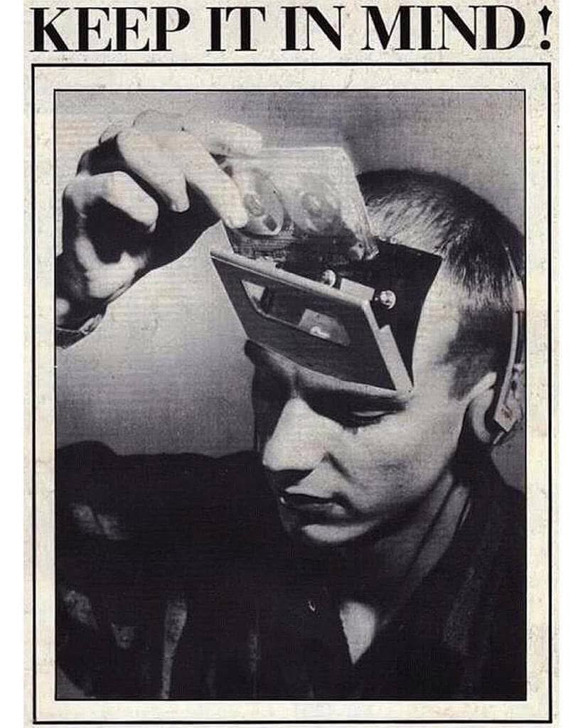 ComputerLove_'s tweet photo. Brian Eno, “Keep it in mind,” from a music magazine ad (1982) https://t.co/0y0hD1nO9t