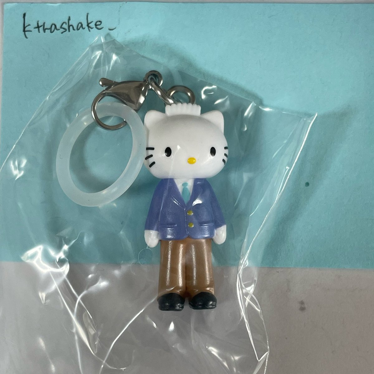 ktrashake_'s tweet photo. @N_TL 
【交換】ハローキティ あしながめじるしアクセサリー ガチャ

譲：ディアダニエル
求：日焼け

郵送交換希望です。
検索からでもお気軽にお声掛けください！ https://t.co/XnCs9R4u8H