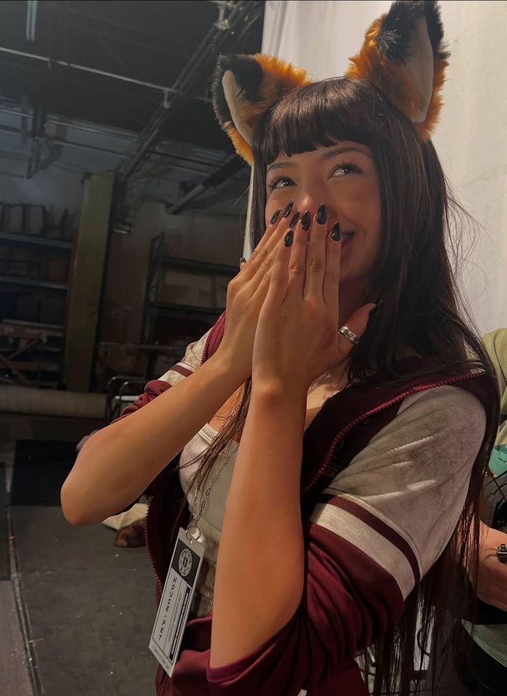 SyndicateArchon's tweet photo. Mrow? — a #yumekira smau

Kira is Yumeko’s housepet due to a failed bet and she hates it, right? The council is seeing otherwise, and talking about it. https://t.co/cXRqIFTHzT