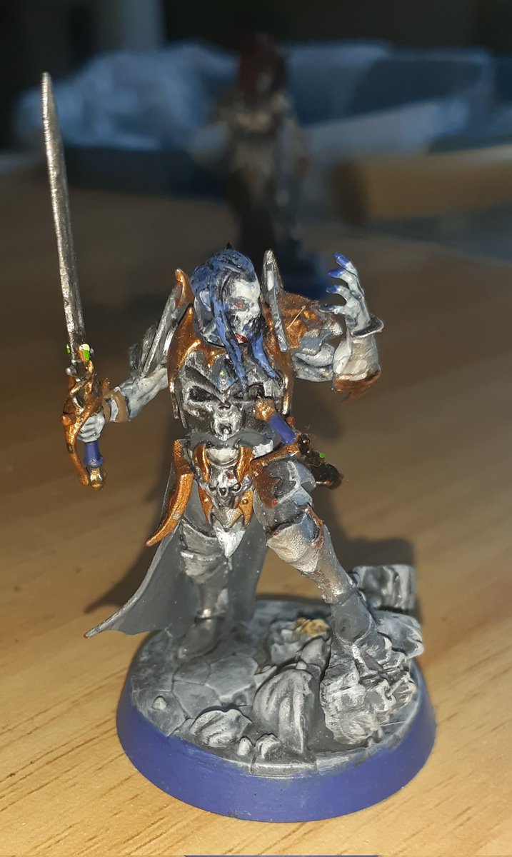Toranosuke_KPP's tweet photo. デュバル大公❗
浪漫溢れるヴァンパイア
#ウォーハンマー #ウォーハンマーアンダーワールド
#Warhammer #Warhammerunderworld https://t.co/QaZEKRwOFq