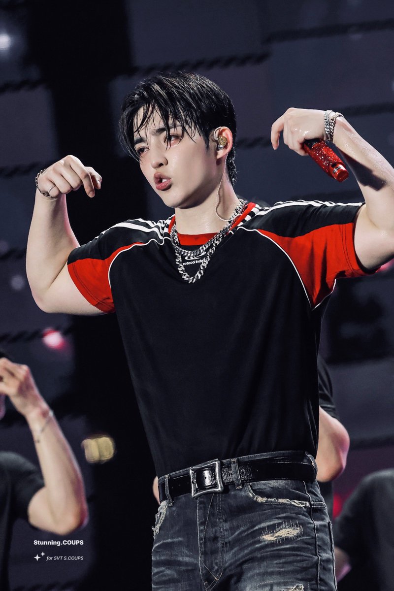 Stunning_COUPS's tweet photo. 260531 Asia Top Music Festival 

🫢💪🏻

#에스쿱스 #SCOUPS
#승철 #최승철
#세븐틴 #SEVENTEEN
@pledis_17 https://t.co/ybphNqDurS