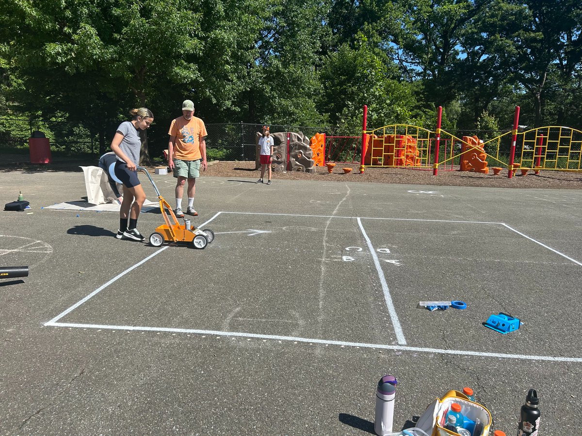 ESilverSprCSL's tweet photo. East Silver Spring ES's community came together to repaint the playground blacktop. This collaborative effort strengthened school pride, fostered community engagement, and enhanced the outdoor environment for our Pandas. @CSconnect_MCPS @csspecialist77 https://t.co/3DYgtdDPlu