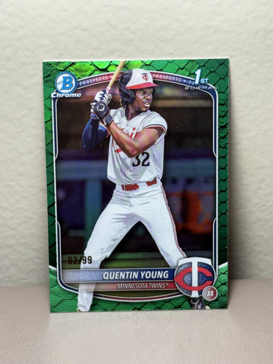 taclbox's tweet photo. $6 each 
Young /99
Hunter /399

Add ship https://t.co/jo4JN8UWAK