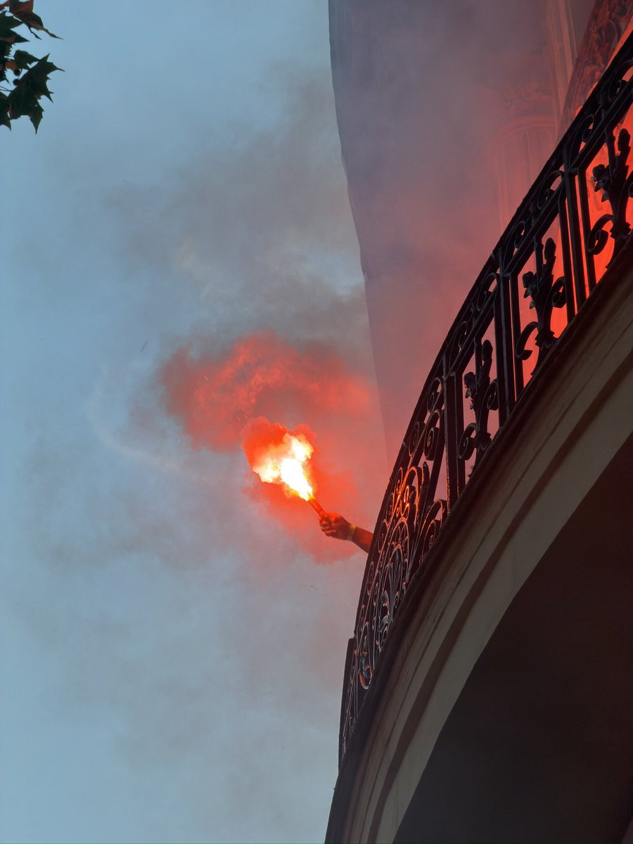 Hoxygen3's tweet photo. La soirée de dingue merci @PSG_inside pour tout https://t.co/vq5lDFeyjt
