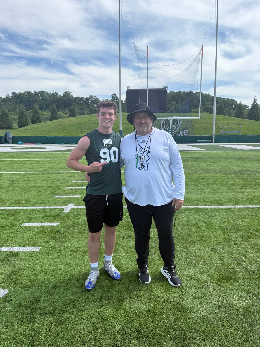 Jimicox14's tweet photo. Had a great time @OhioFootball camp today! Thanks @CoachChrisWoods &amp; @keye_38 for working with me. Can’t wait to get back on campus. @OhioFBRecruit @CoachIzzy1 @BobKatDFO @CoachObly @HighlandsFB https://t.co/iLc7eV9yH2