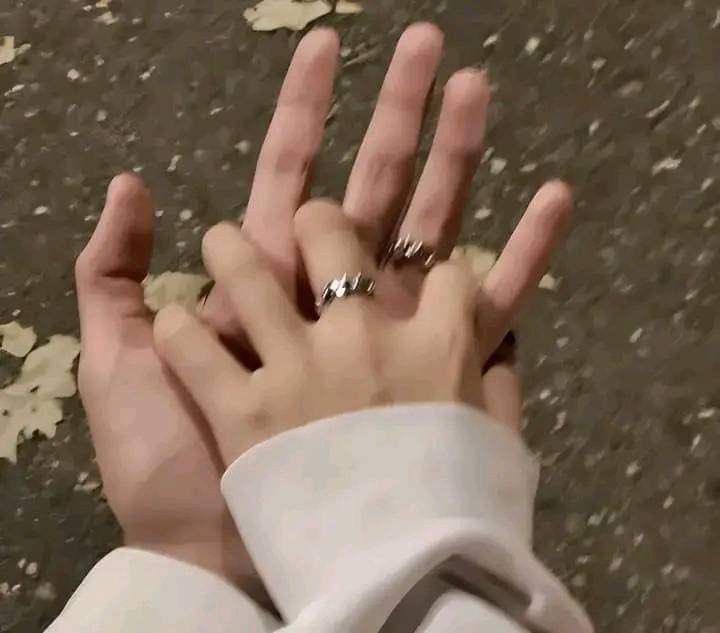 ibnatalnahr's tweet photo. how does pinterest see you?  
hobby🪡
love language 💌
lyrics song 🎶
comfort quote🎀 https://t.co/qzGrYslcE0