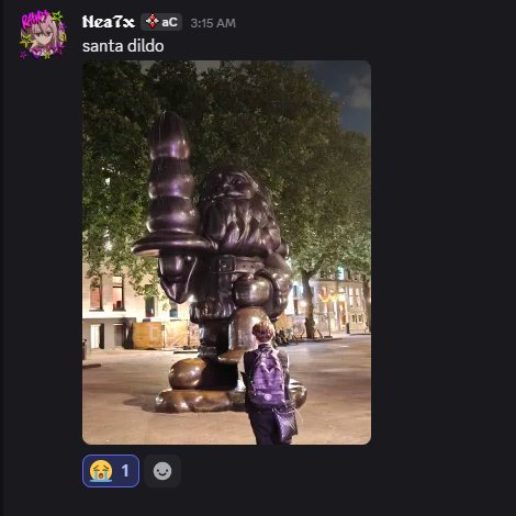 snakez04's tweet photo. Asked her to send me some pics from twitch con https://t.co/rWGYcaSOaY