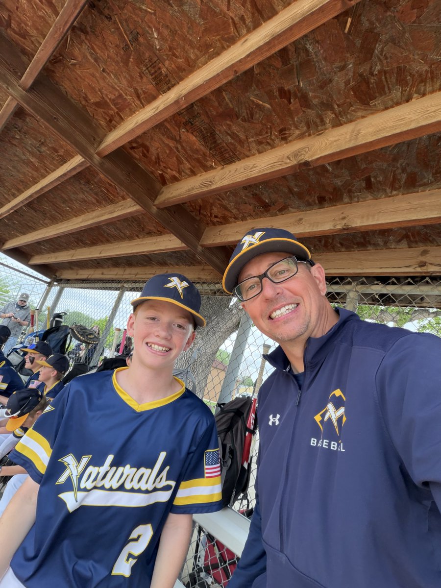 neumania_UMARY's tweet photo. Wow—what a first week of summer!! Back home for family fun and the 19th Annual Wells County 🏀 Camp, back on the ⚾️ diamond with the boys, and back to a Galaxy Far, Far Away!!! My ❤️ is full! https://t.co/QxEy8eatuo