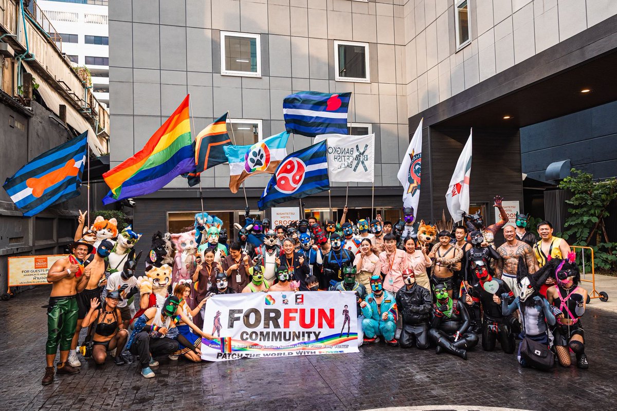 forfunbangkok's tweet photo. Thank you for joining the FORFUN Community 🌈❤️🥰

Be proud. Be yourself. Be bright.
Keep shining, and thank you for sharing this journey with us.
Happy Pride month &amp; See you again in 2027.

#pride #bangkokpride #forfunbangkok #forfuncommunity https://t.co/wfzO2mhTb6