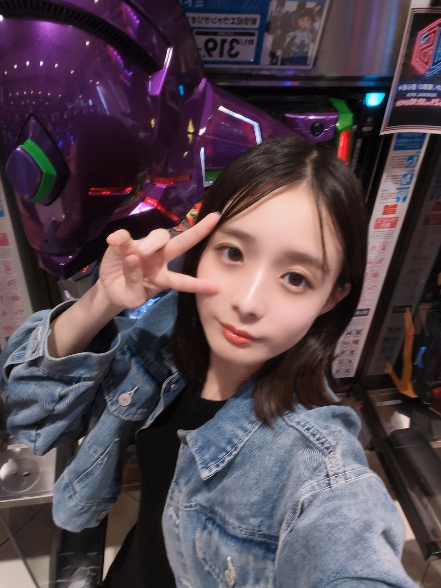 今日のスロットの抽選入場人数は208名様🎉 その他の優先入場は27名様