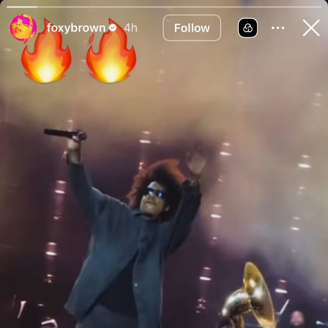 theebaddiebey's tweet photo. Nicki Minaj’s “Idol” Foxy Brown loved jays diss to Nicki 😭😂 no one likes nicki lmfao https://t.co/4CznhkVACZ