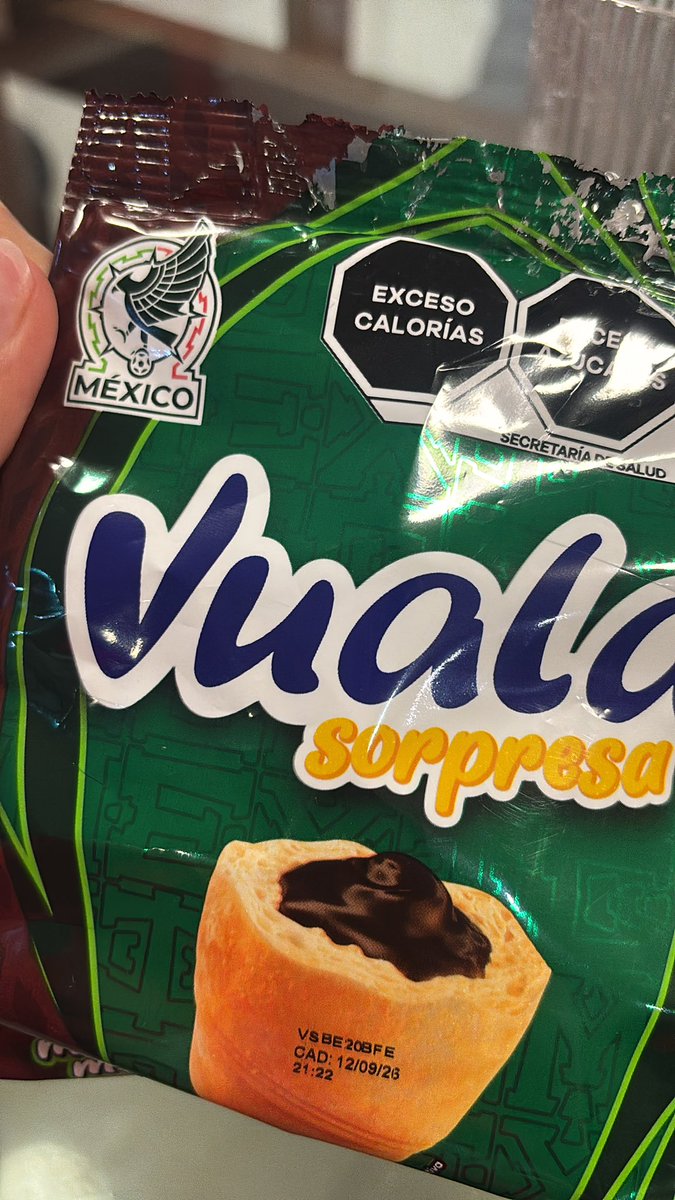 MobSxhi's tweet photo. @VualaMexico Ni mi ex me ilusionó tanto…abrí mi bolsita y no traía sopresa.😞 https://t.co/BUuPIJOhAm
