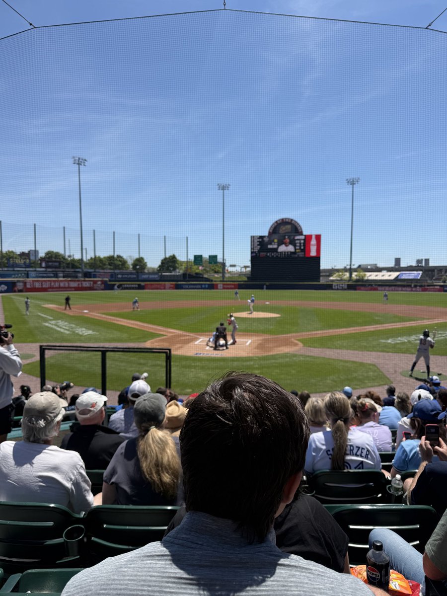 samwag31's tweet photo. Lehigh Valley IronPigs 8 Buffalo Bisons 5. Hall of Famer Max Scherzer with 3 IP 0 ER 4K https://t.co/4EkicApSXx