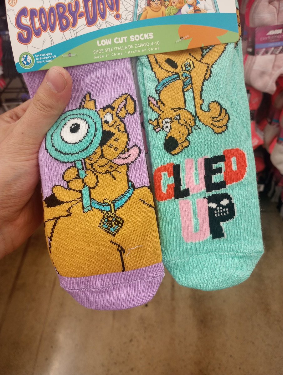 FemmyKay's tweet photo. Dude why do these socks make it look like Scooby has huge fuckin honkers
Like zoinks Scoob, you've got me totally clued up https://t.co/gNA67z4fNY