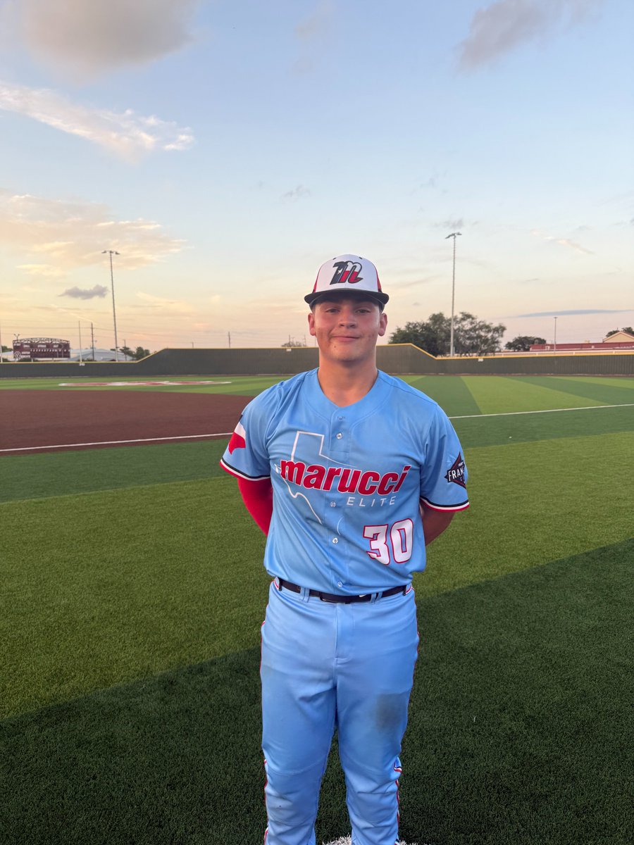 FiveToolTexas's tweet photo. F: @RecruitMETx 2028 Adams 4, METX 2027 Sinclair 2 
PoG: @Tyler_Rodgers10 3 IP, H, 0 ER, 3 K
Hitter: @Calebleach30 2-2, 3 RBI, BB https://t.co/ZvAR3wmvMh