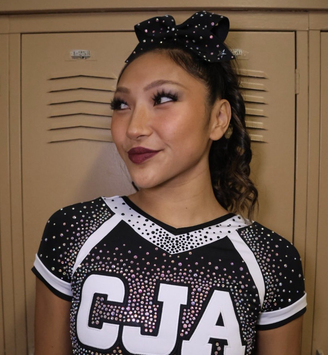 FREEZE_EM_OUT's tweet photo. JAINA SANTOS
ROUND 1
CJA SAVAGE 7 ALUMNI https://t.co/7abPiFViB3