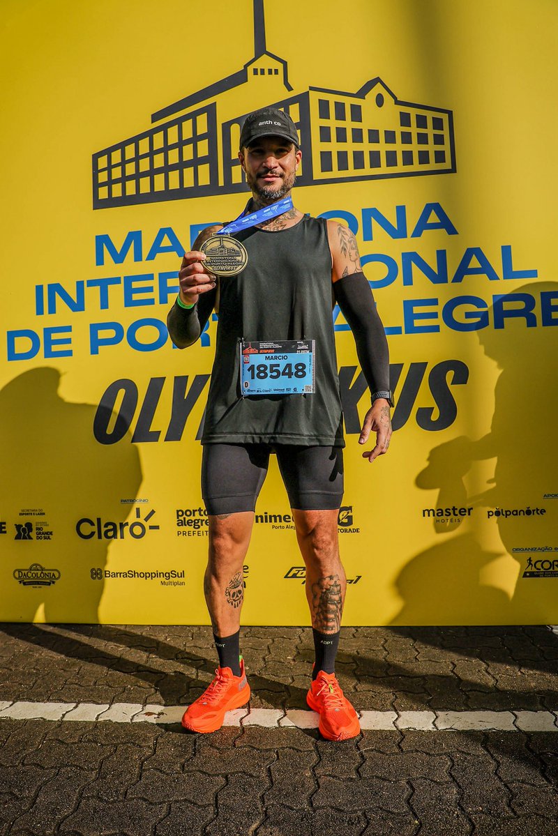 _emisete's tweet photo. Que experiência incrível.
Agora sou meio maratonista 😁
Que loucura! https://t.co/WIXdEK49V1