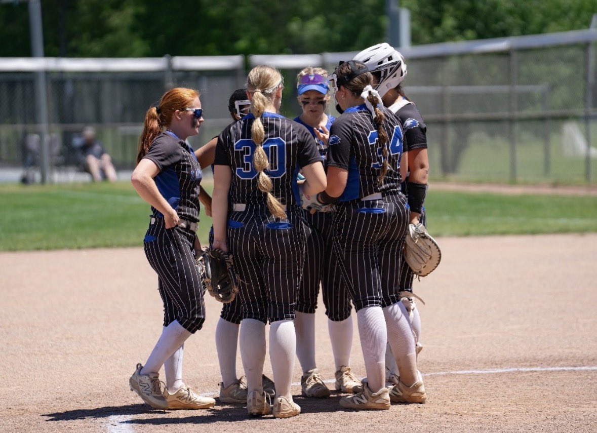 MelinaWing2027's tweet photo. Junior year in the books, so grateful to have had it with such great teammates, making it a special year!💙🤍Some of my strikeouts from this season⬇️ @LHSEaglesSoftb1 

@MIPrepZone @folsomwrites @SBRRetweets @DfwSho @PrepSoftball @DiamondAddicts @finessecoachC @FinesseOrg @coachmobes @pezzplayers @anna_ankney @hlherbster @CoachJohnOlley @coachjen_gvsu  @donnysoftball @ExtraInningSB @LineDsoftball