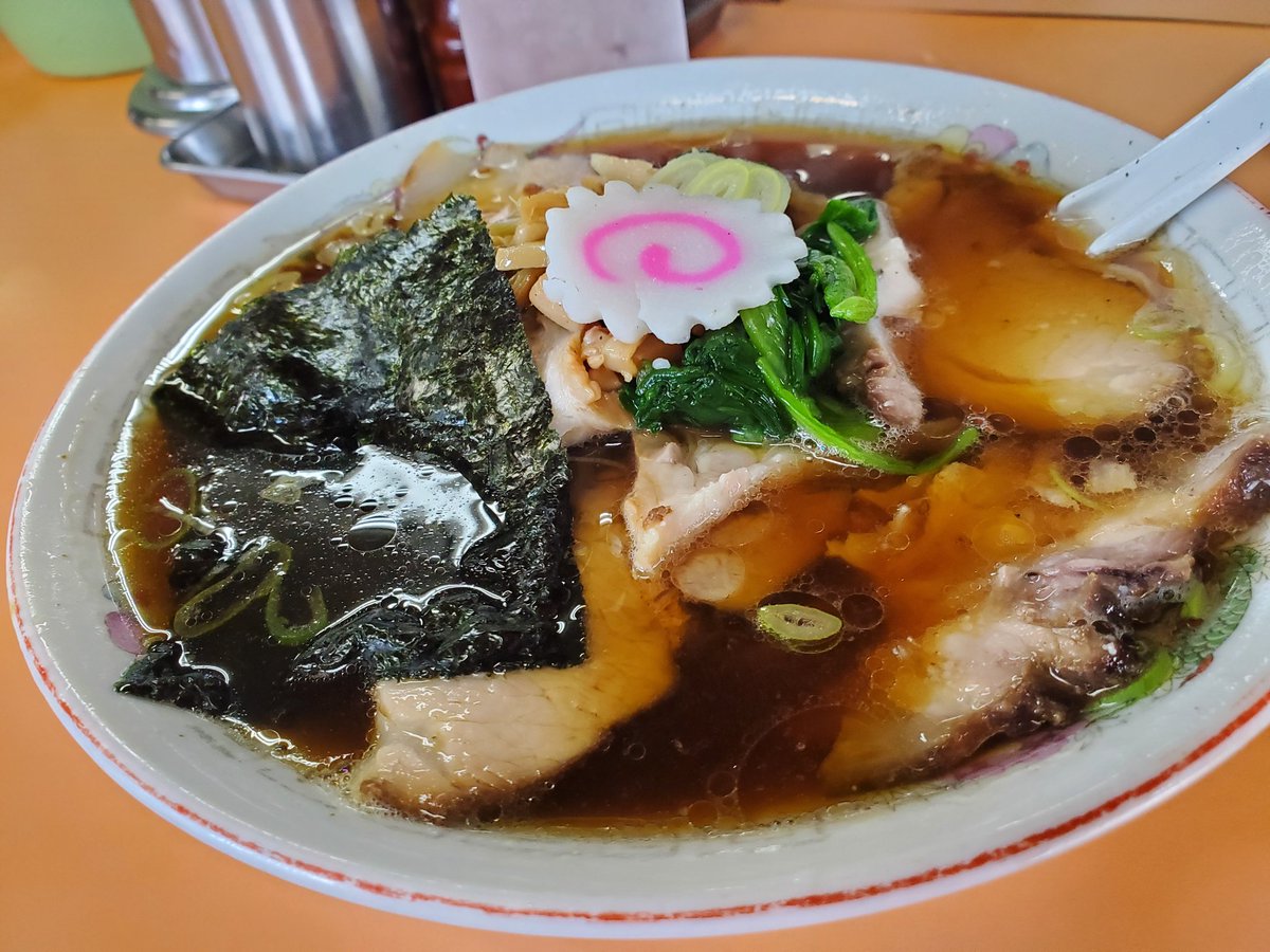 aagg4646's tweet photo. 長岡に野球とラーメン食べに行ってきました。
#長岡 https://t.co/ssI1NU5yOX