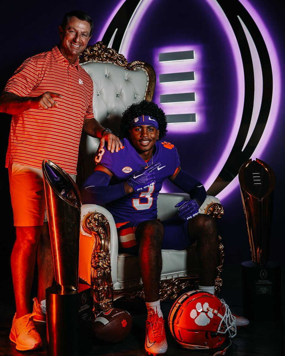 Jaayy3_'s tweet photo. 🐅family, how we feeling !!! https://t.co/Cc7Xo6u3oO
