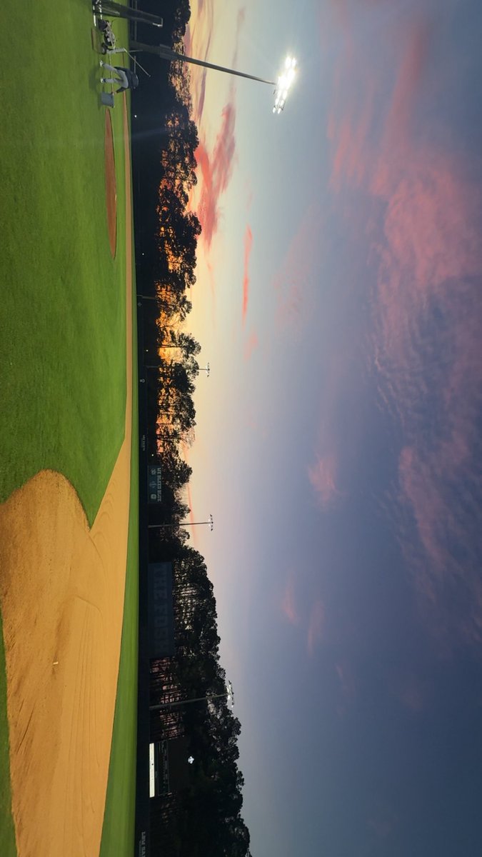 CoachZLBW's tweet photo. Looking for portal arms.

ACCC Conference Champs
41-16 record
Ranked #11 in the country
Multiple players sent to high-level 4-year schools — D1, D2, D3, and NAIA

Brand new turf field 
New indoor facility with a locker room, weight room, batting cages, and indoor pitching area
DM’s are open! 

#CometoTHEFOSH⚜️