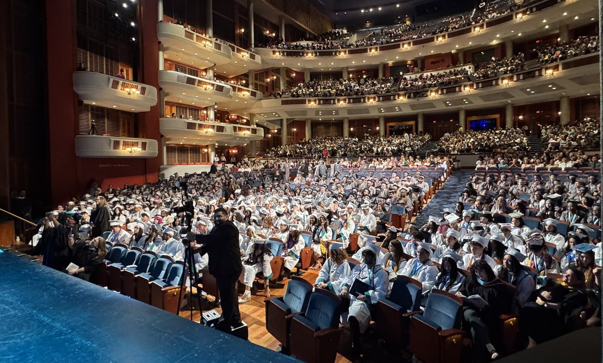 bcpsactivities's tweet photo. What a special day honoring the remarkable Class of 2026 at McFatter Tech College &amp; High School! Your hard work and dedication have brought you to this moment, and your future is full of promise.@browardschools @BCPSDirector https://t.co/mxXWnqWtYN