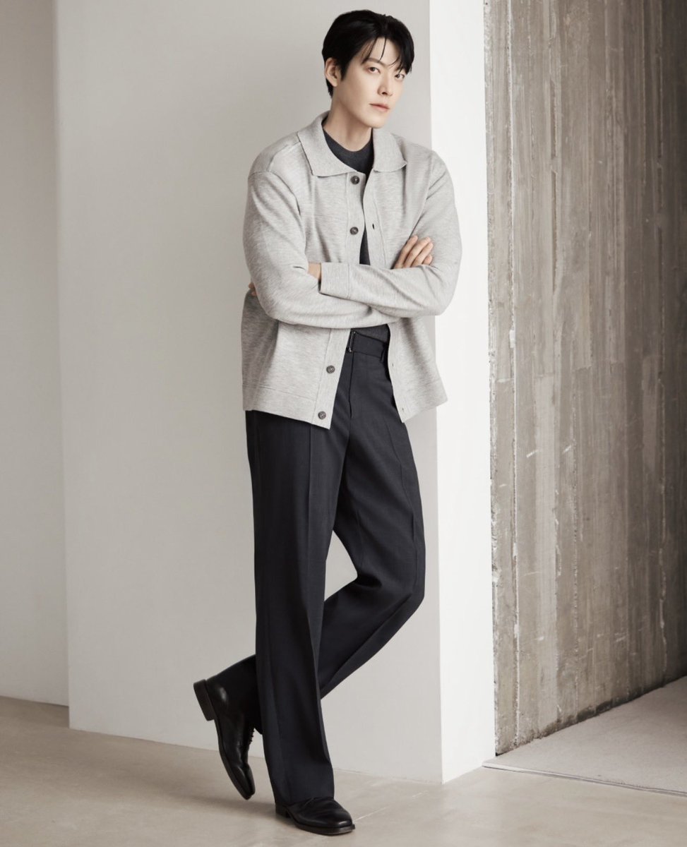 dolgolaeui's tweet photo. Kim Woo Bin #kimwoobin #theheirs #alienoid #uncontrollablyfond #school2013 #blackknight #officerblackbelt #ourblues #geniemakeawish #theconartists #김우빈 #金宇彬 You can also follow his official IG account: ____kimwoobin (Look for the blue check mark) ©️ Fahrenheit https://t.co/DlisZyt1oo
