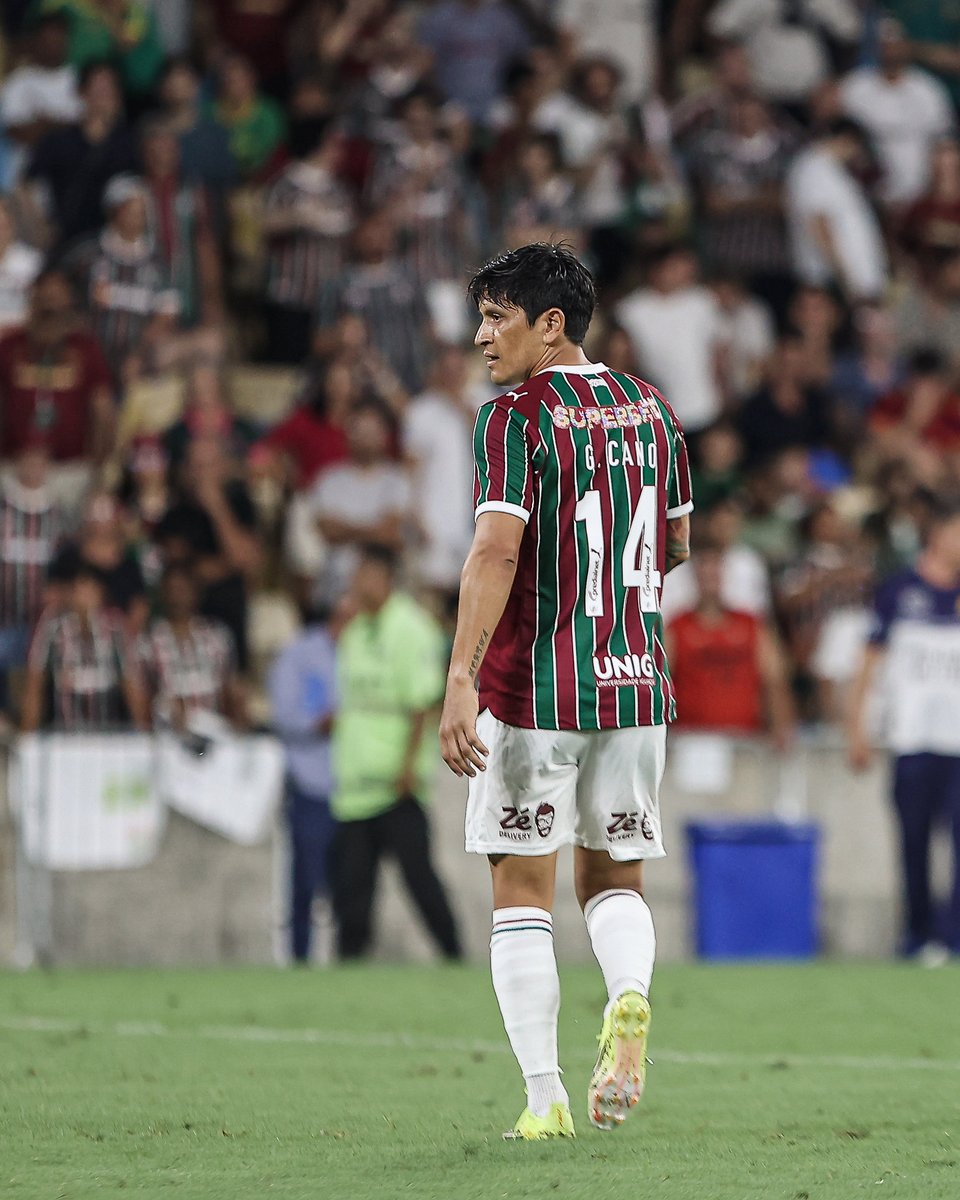 aTricolor1902's tweet photo. SEJA SUJEITO HOMEM E SE APOSENTE GERMAN CANO !!!

Não consegue dominar uma bola, não acerta um passe, não tem velocidade, não disputa uma bola e não agrega mais em nada sempre que entra é -1 em campo.
#AposentaGermanCano https://t.co/mjDy6EVLtJ