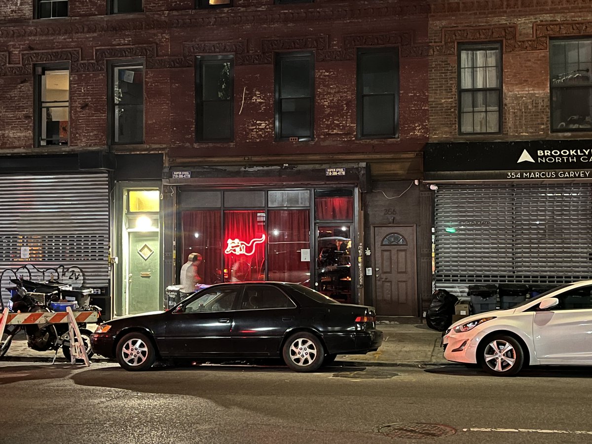 grime_square's tweet photo. Frog in Bed-Stuy is shut down (permitting) &amp; they have a new bar down the street where the construction is also shut down (work stoppage). Read the full story below: https://t.co/XWddas6YhE