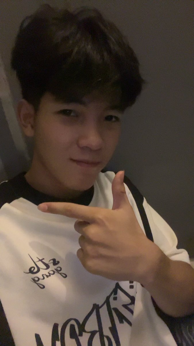 HnChn83958's tweet photo. แชทว่างน้าาพอๆกับใจเลย ิิ https://t.co/DXlY5qLp6s