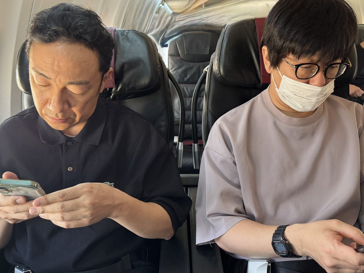 iizuka03's tweet photo. 下関ありがとう！！また来ます！
帰り2人横並び https://t.co/Jg9kabtIv0