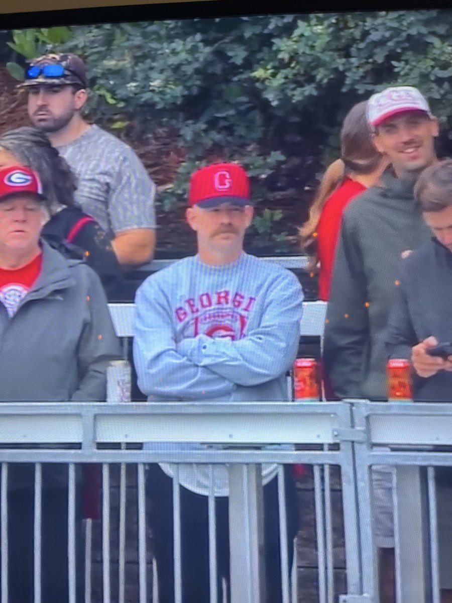 joescudda's tweet photo. Go Dawgs https://t.co/XWK6mWmatz