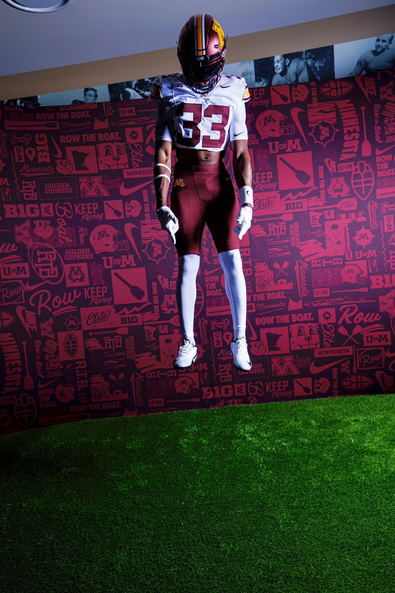 IfeEmedobi's tweet photo. SKI-U-MAH⁉️ #NotCommitted #RTB #SkiUMah #GoGophers @GopherFootball @Coach_Fleck @NSchroeder412 @_cgallagher @coachstanard @Coach_CJRobbins @CoachNJ_Monroe @Coach_DCollins @Coach_MikeScott @Minnesota247 @RyanBurnsMN @DylanCCOn3 @SWiltfong_ @AllenTrieu @LemmingReport @TomLoy247 @GregSmithRivals @adamgorney @RivalsHS @RTBRecruiting @Gophers247 @GopherSports @IndianaPreps @Coach_r0zaay @Dre_Muhammad @TractionAp @Coach_Esq @TonyLiebert