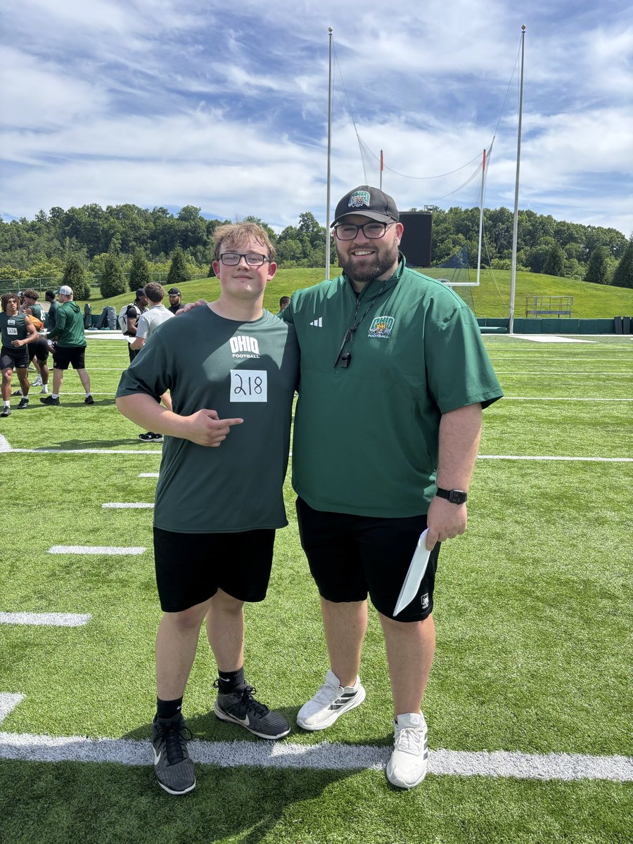 AustinWheeler70's tweet photo. Got some very good work in and had a great camp at Ohio University today!
@OhioFootball @CoachIzzy1 @CoachJohnHauser @OLCoachPahl https://t.co/D4jQPAkxL4