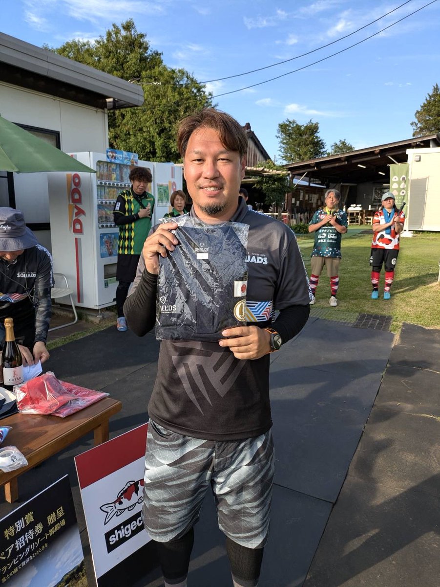 pplus11's tweet photo. 第2回プッカドルーワ⛳️⚽️ 優勝🏆は、
イモンさんでした～✨👏👏  今回適用したホールインワンチャレンジがなくても総合2位で順位決定戦での優勝🏆✨🥇🏆✨

ジュンミニさんに強い流石のパフォーマンスでした😆

2位ホンダさん 3位アダチさん 4位トミダさん

以上プッカ部門の入賞でした🤗 https://t.co/NHWQMjojCX