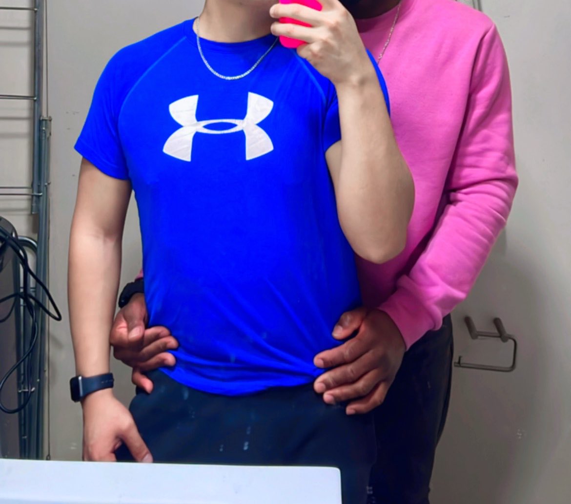Brunenox's tweet photo. El sábado me junté con mi ex y después de que lo operaron por fractura en la verga, le creció demasiado 😳 casi no se la aguanto 🥴 https://t.co/YkGqzD1yX4