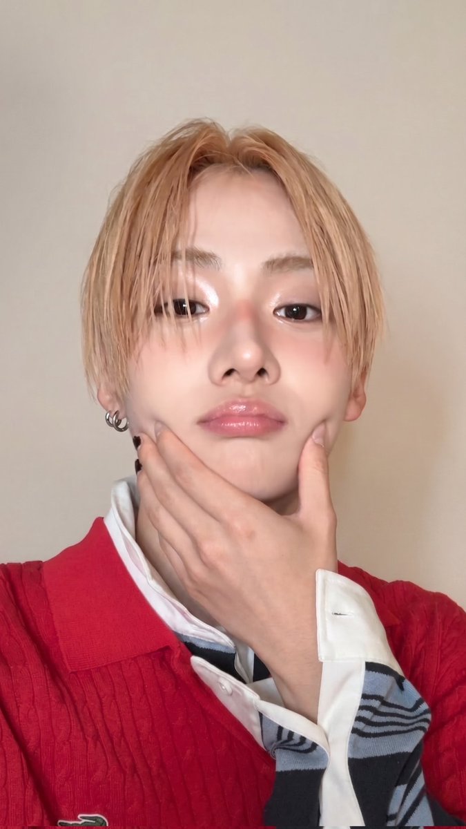 19wons's tweet photo. sangwon clear selca from allurekorea thumbnail ♡ #상원 https://t.co/MlepStzOje