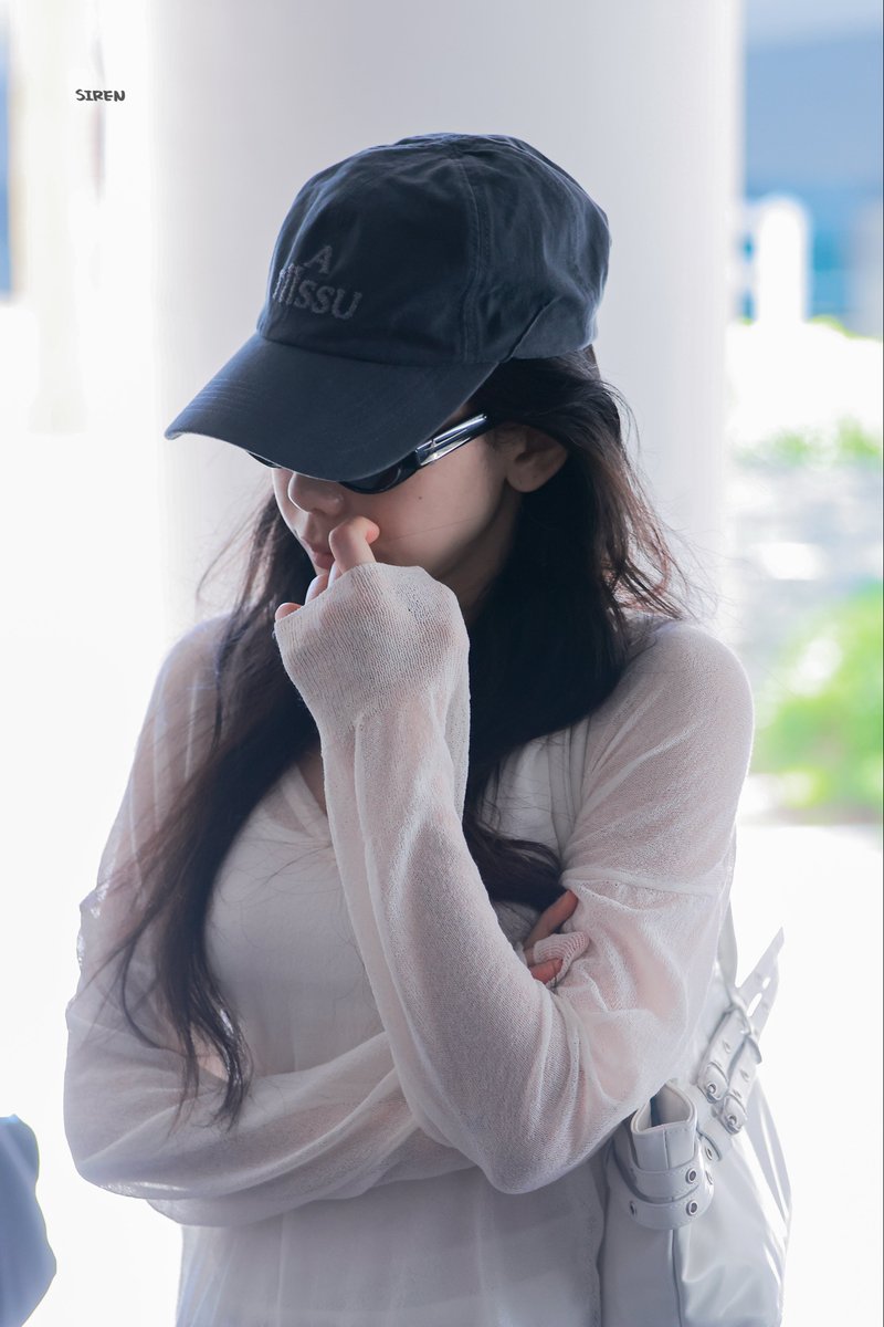 SIRENx39's tweet photo. 260531 #태연 #TAEYEON https://t.co/E4WWcGxkVy